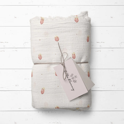 Bella Blommig Mousseline "Fraises"