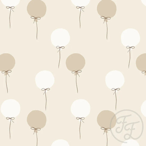 Family Fabrics Jersey “Balloons Small Beige”