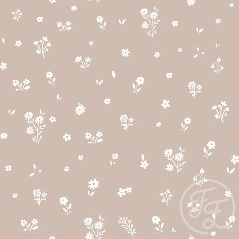 Family Fabrics Jersey “Marie Flowers Taupe”