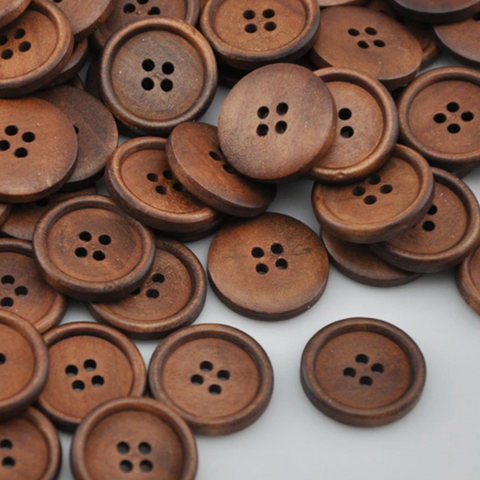 Wooden button brown in various sizes (pack of 5)